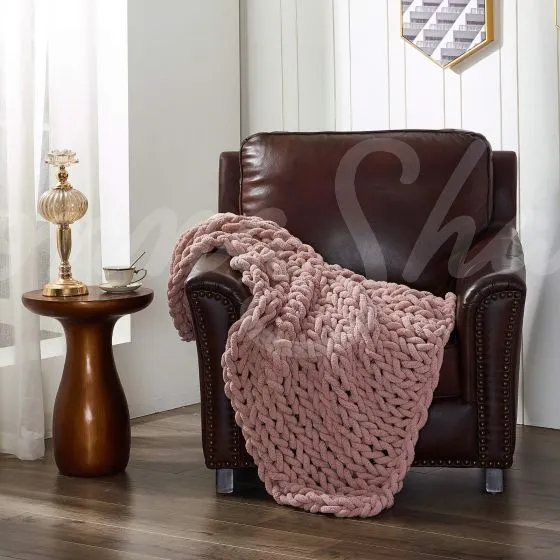 Chenille Chunky Knit Throw ~ Blush