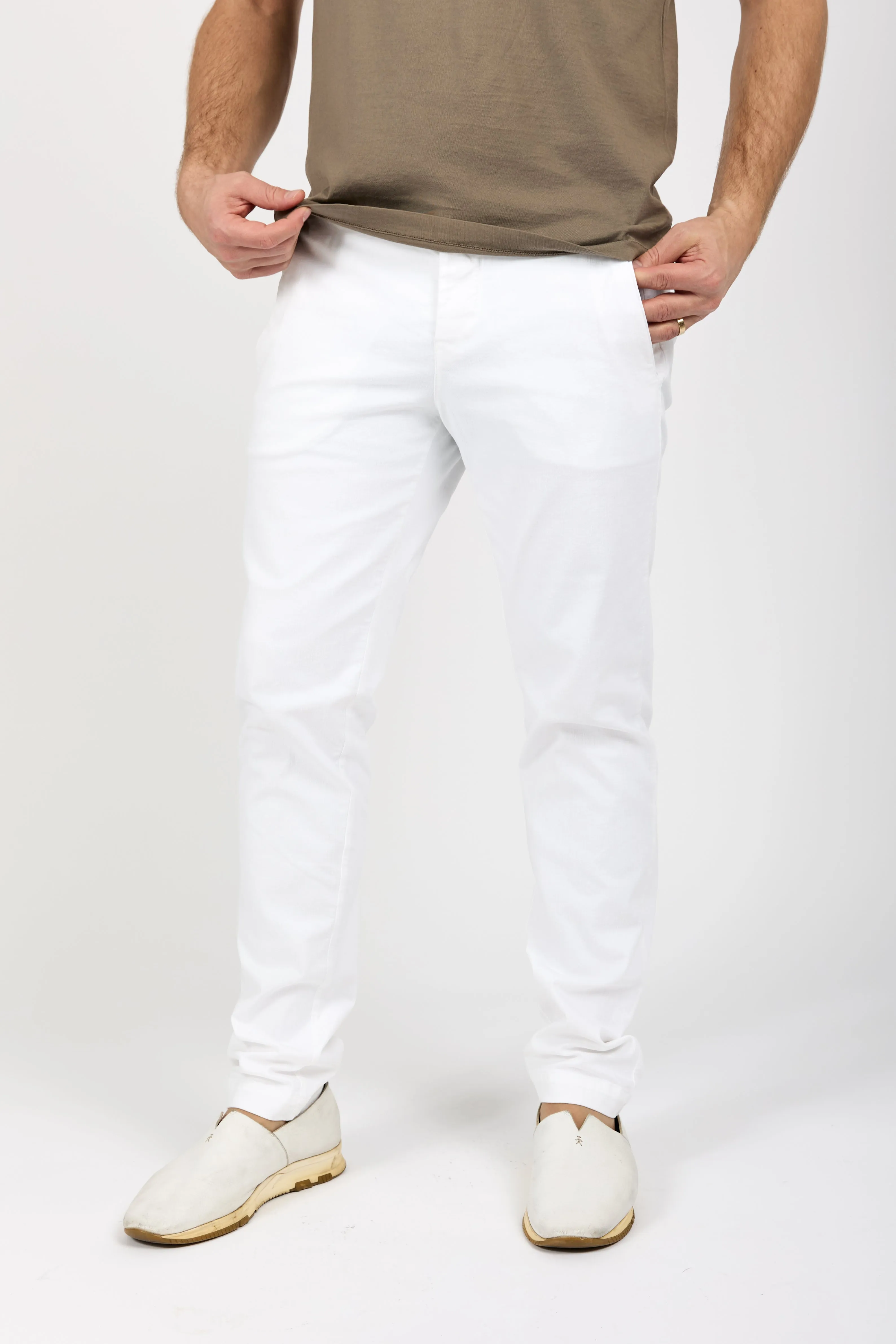 Stretch Cotton Chino Pant in Optical White