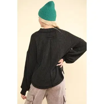 Two Tone Otto Ribbed V-Neck Oversized Knit Top in Charcoal